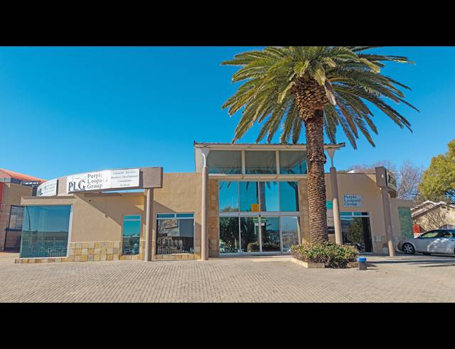 473M² BUILDING FOR SALE IN WILKOPPIES